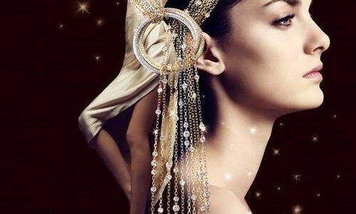  Cartier - Trinity draped on a thread of gold
