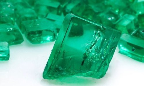 Fura Gems stages Colombian emerald auctions in Bogotá and Bangkok