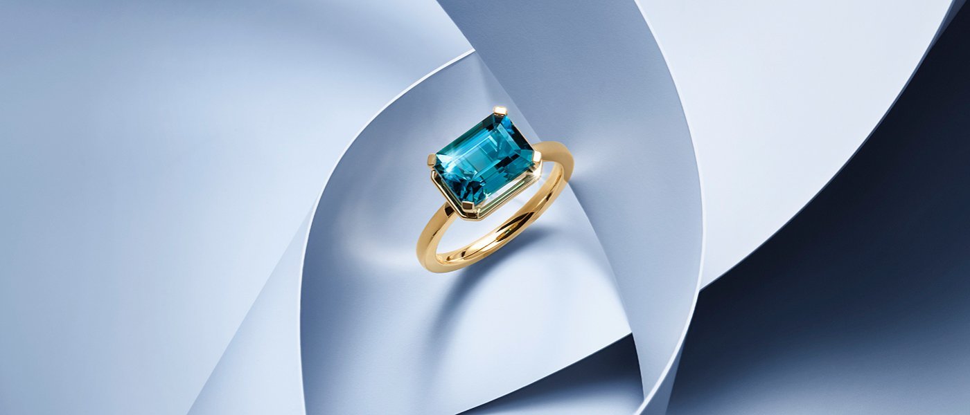 Bucherer Fine Jewellery – The blue path collection: Timeless creations in bright indigo blue 