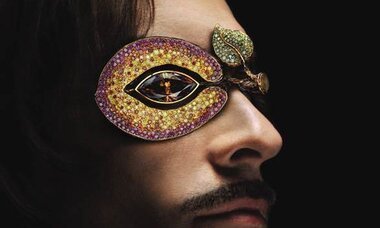 The treasures of Jewellery Theatre