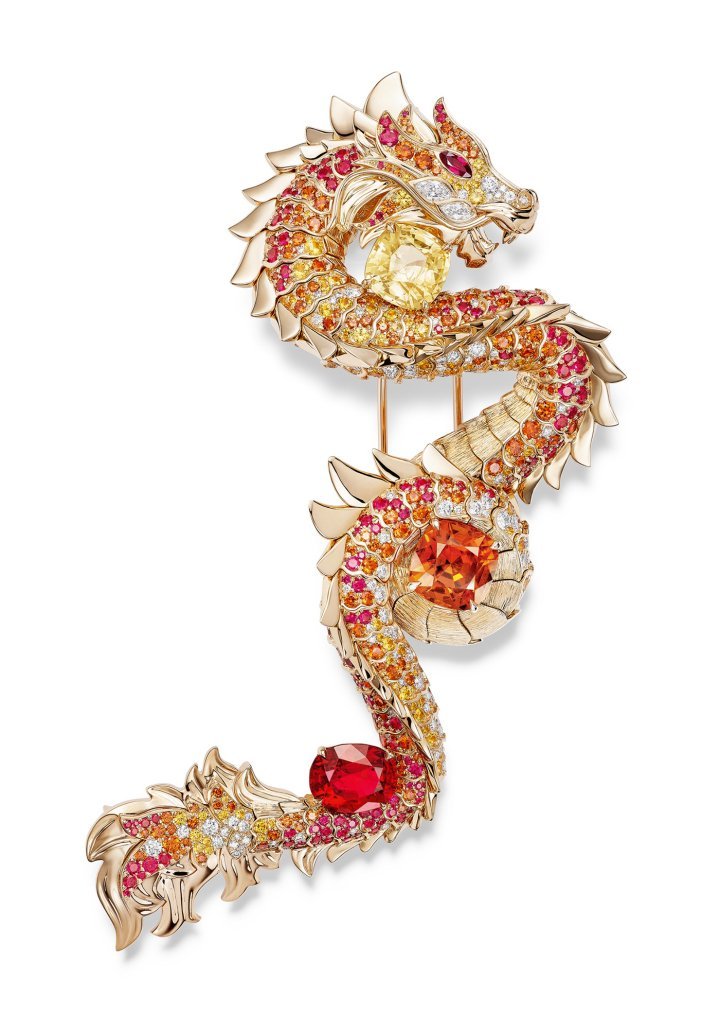 Piaget Dragon Brooch set with three stunning centrestones: a spinel, a spessartite and a yellow sapphire. ©Piaget