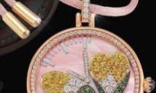 Miiori introduces its patented colour changing multiple stone setting