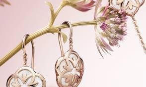 Omega Flower collection - Seductive design