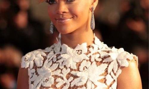 Singer RIHANNA wears de GRISOGONO at the NRJ Music Awards 2010