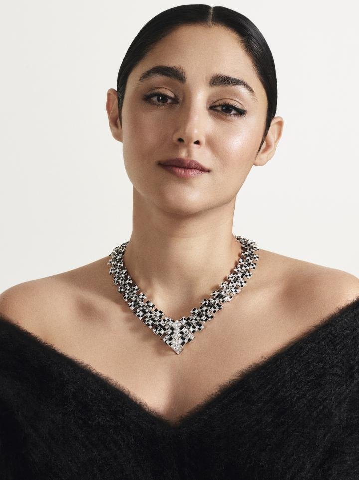 Golshifteh Farahani, ambassador of the high jewellery collection Sixième Sens par Cartier 