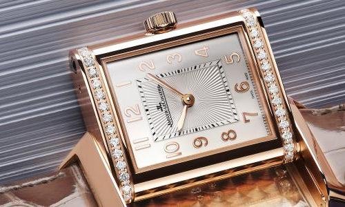 Jaeger-LeCoultre introduces the Reverso Duetto Medium