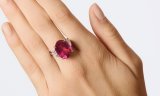 18ct Burmese ring to headline Phillips Geneva Jewels Auction in November