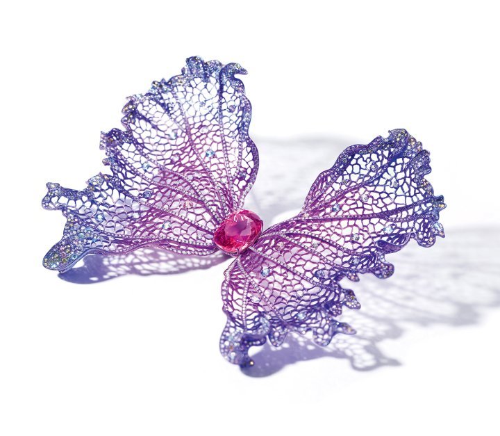 Ethereal Butterfly I. Coloured sapphires, pink tourmaline, white diamonds, titanium, platinum. ©Wallis Hong