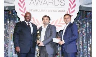 Kiran Gems received The JNA Manufacturer of the year 2014 