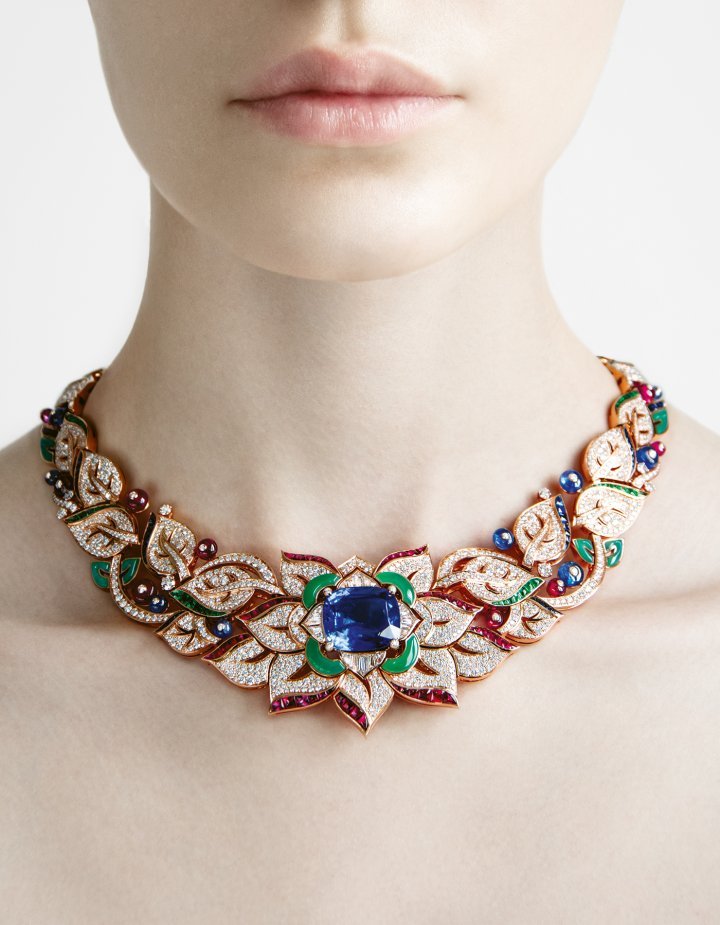 The Bulgari Sapphire Flower Fantasy necklace. @Buonomo & Cometti