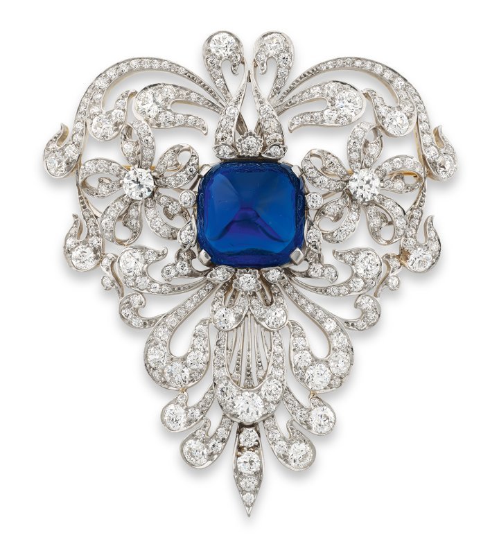 “The Vanderbilt Sapphire”: Tiffany & Co., exceptional sapphire and diamond brooch, early 20th century Set with a Kashmir sapphire weighing 42.68 carats, ‘Royal Blue' colour Estimate: USD 1,000,000-1,500,000 / CHF 800,000-1,200,000