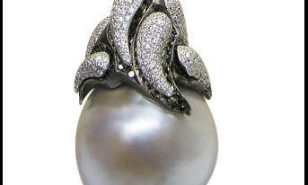Yvel wins the Centurion Design Award for Pearl Category