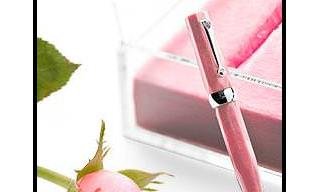 Montegrappa wishes Happy valentine's Day