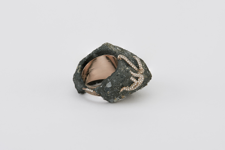 Studio Renn Strangler Ring