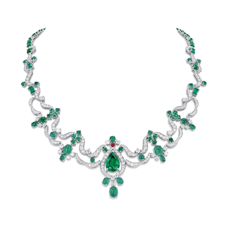Dancing Dunes emerald and diamond necklace by Gübelin