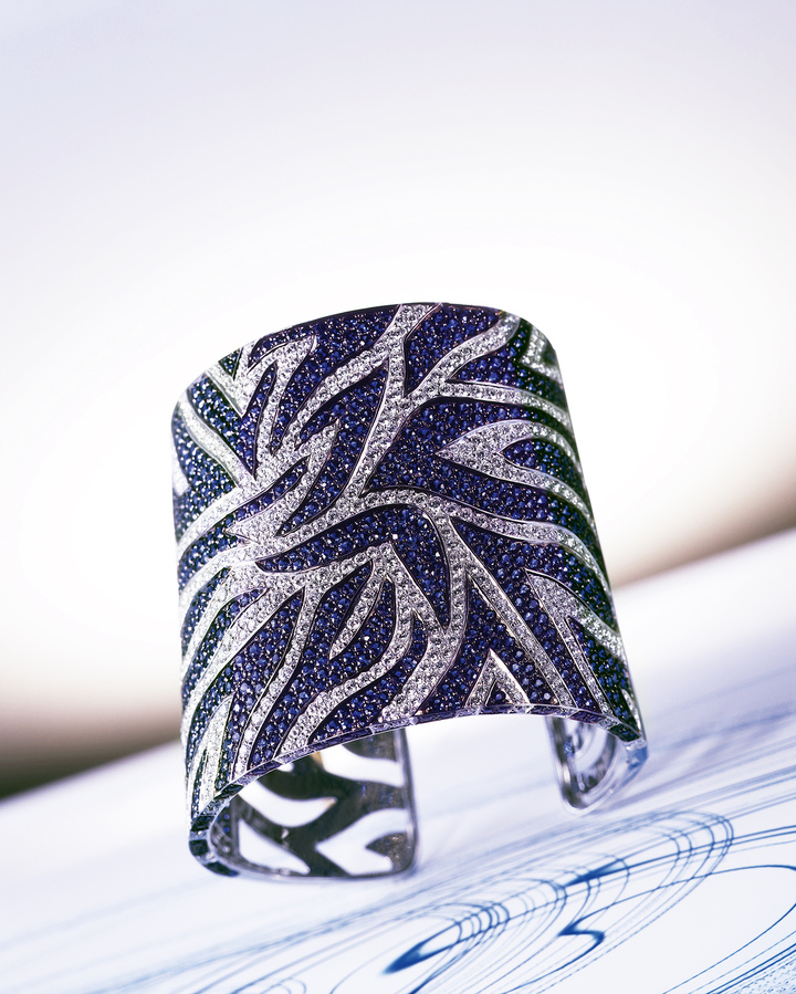 Adler Barracuda cuff